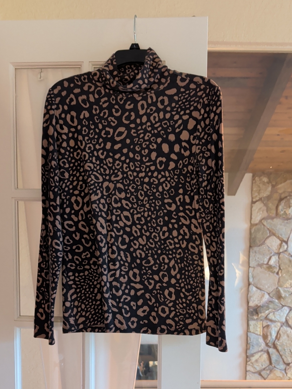 Ann Taylor Black and Tan Leopard Print Long Sleeve Turtleneck